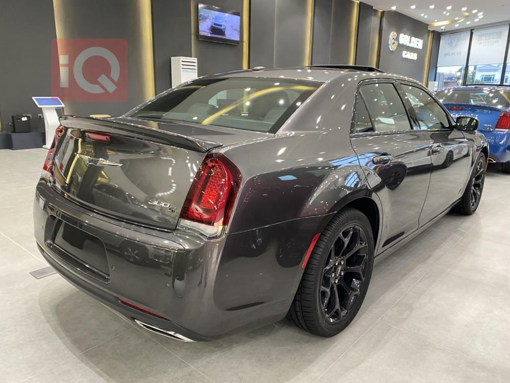 Chrysler 300